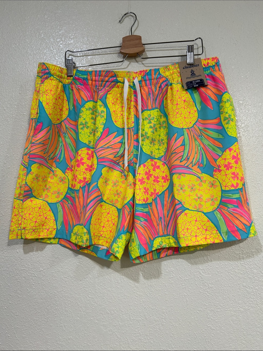 CHUBBIES  Men’s 5.5” Classic Swim Truck The Hooligans Pineapple Multi Sz XXL New
